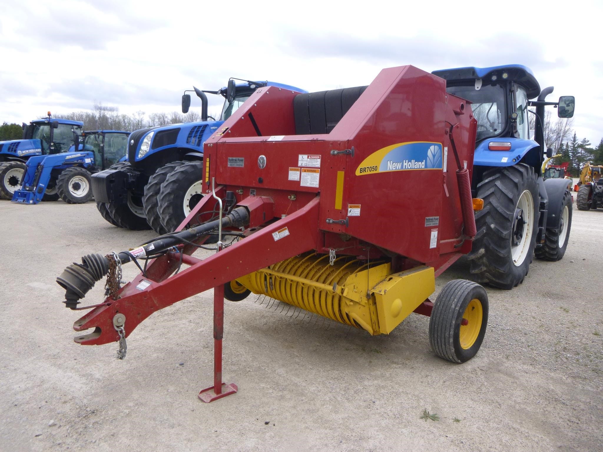 NEW HOLLAND BR7050 - M067 - Beaver Machine, Inc